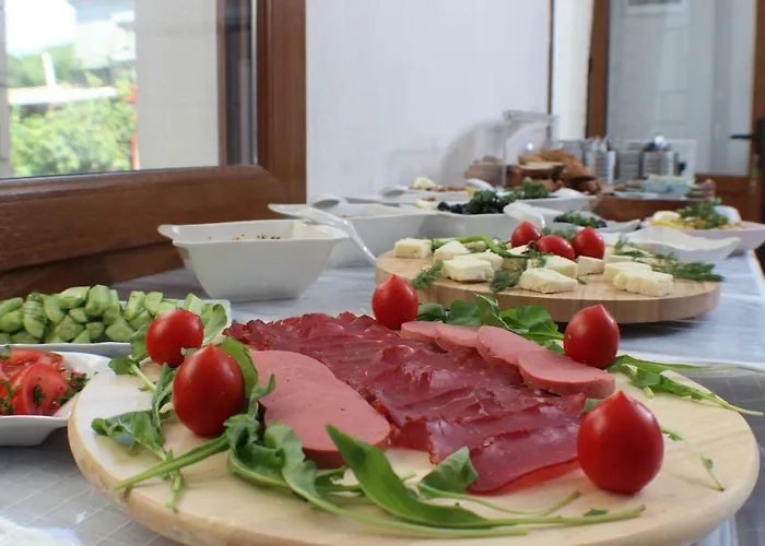 Sureyya Hanim Butik 3*